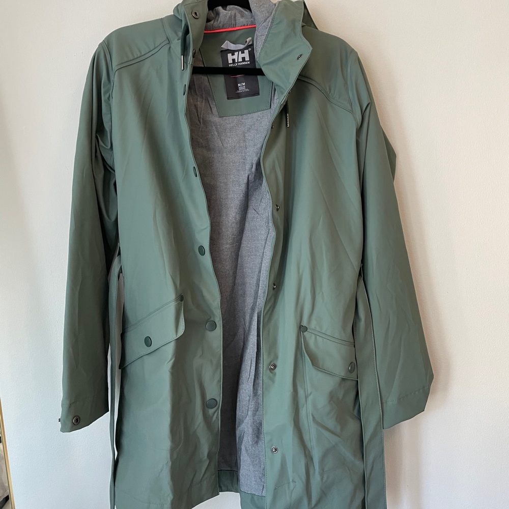 Helly Hansen raincoat - Like New